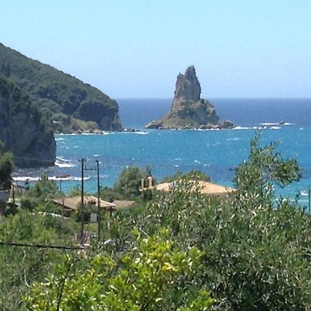 Bungalow Nefeli Agios Gordios  Luaran gambar