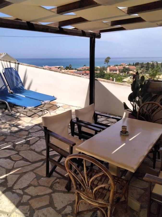 Bungalow Nefeli Agios Gordios  Luaran gambar