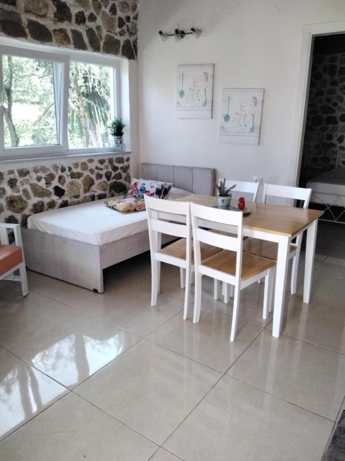 Bungalow Nefeli Agios Gordios  Luaran gambar
