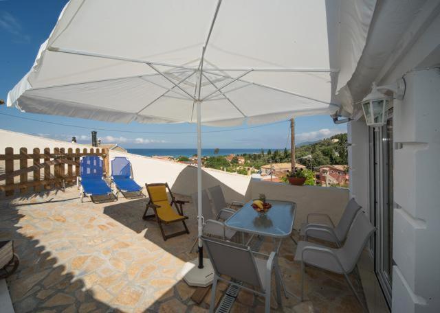 Bungalow Nefeli Agios Gordios  Luaran gambar